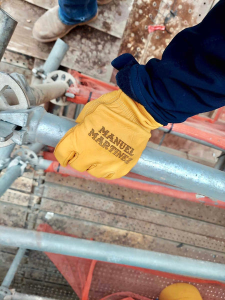 Personalized men’s work gloves